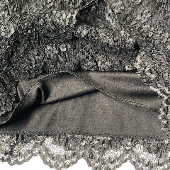 💥 East 5th lace sleeveless top - Picture 6 of 6